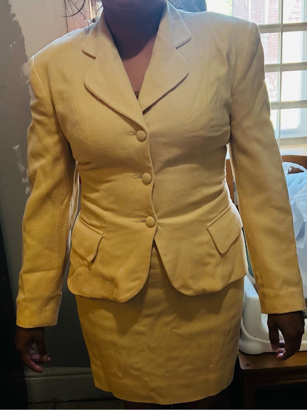 Isabel Ardee Cream Tailored Women - Picture 1 of 5